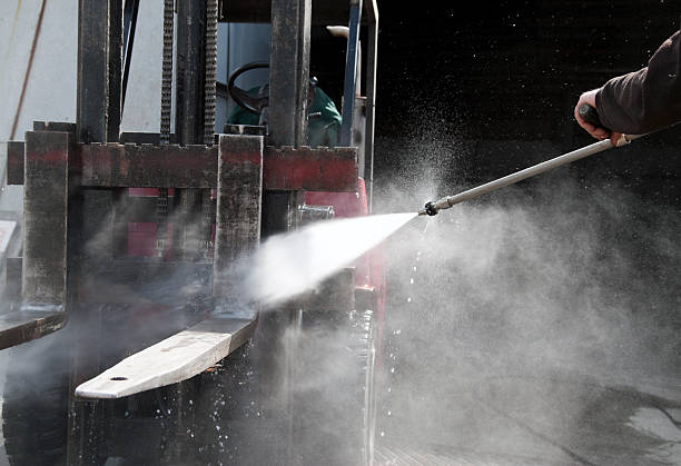 Adelanto, CA Pressure Washing Company